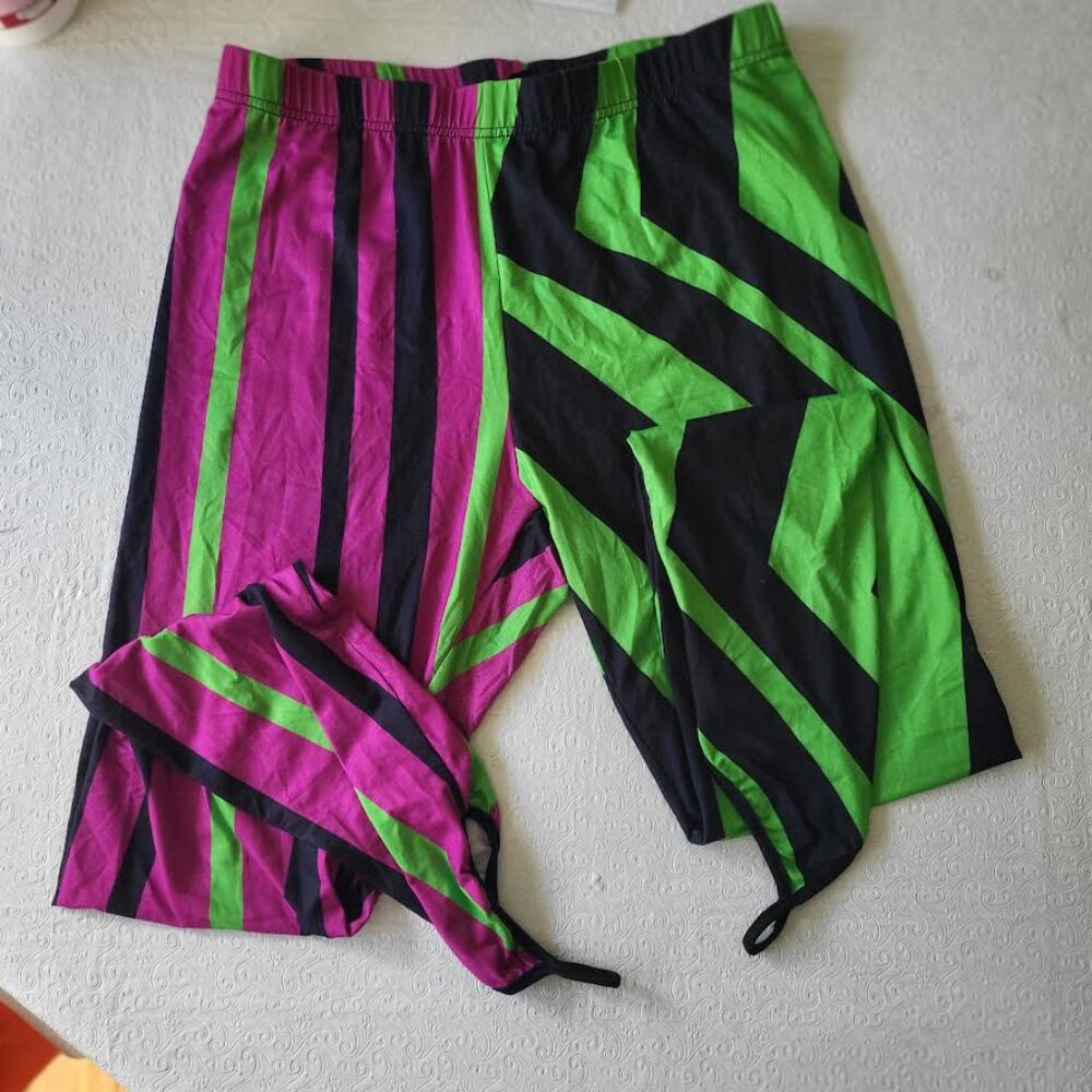 Full length Soft Purple and Green Striped Leggings with toe stirrup Size 1XL/XL